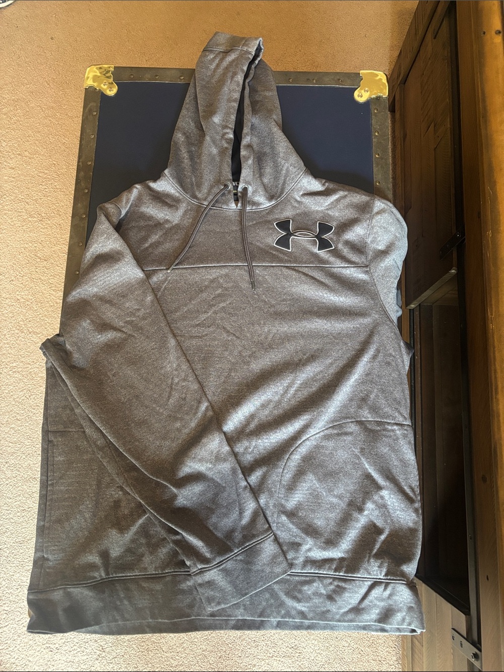 Under Armour Charcoal Hooded Pullover Sweatshirt